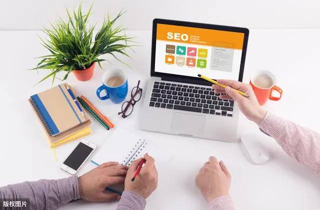 易立竞想带走三个主持人